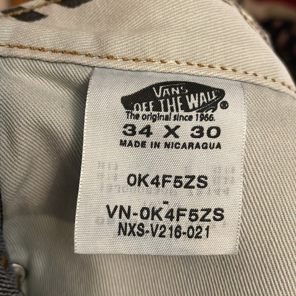 Vans Mens Blue Jeans. EUC. Could be Brand New - Picture 2 of 15